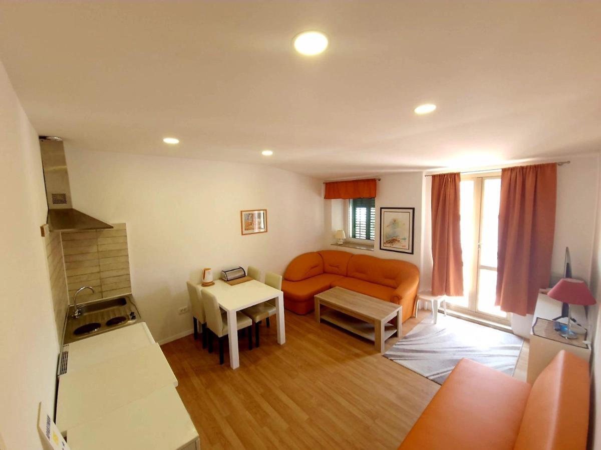 Apartments Eis Baška Екстериор снимка