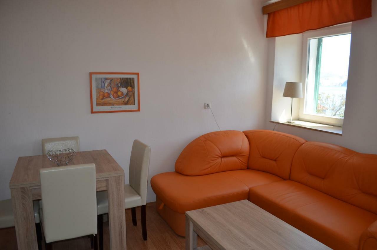 Apartments Eis Baška Екстериор снимка
